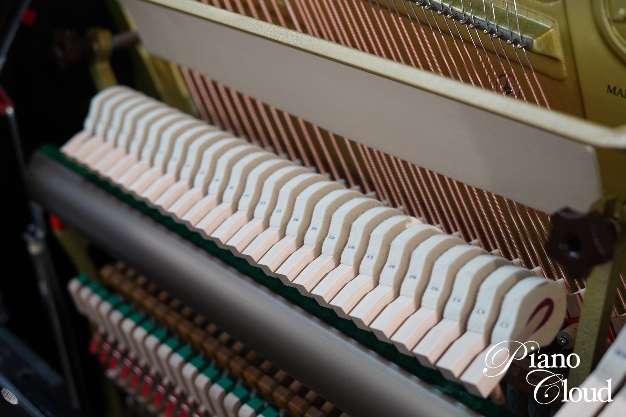 アップライトピアノ YU33